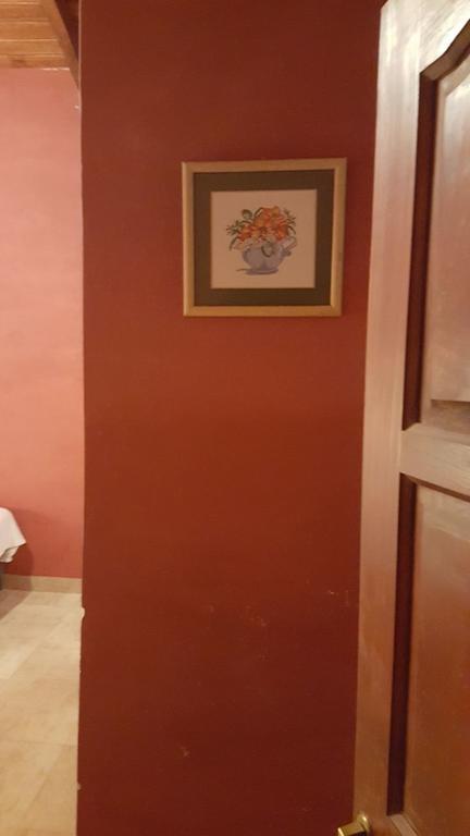 Los Colorados Hostal Angastaco Extérieur photo