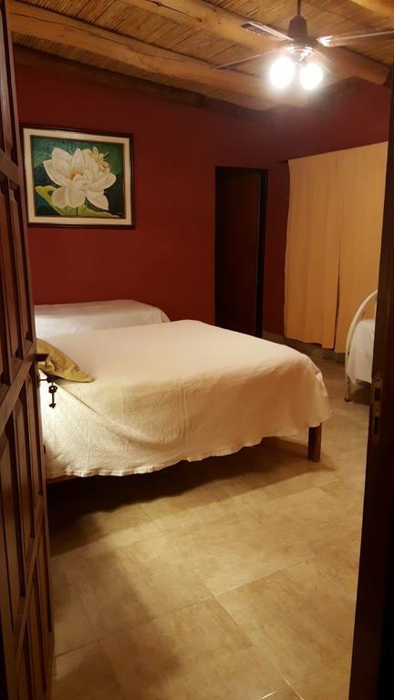 Los Colorados Hostal Angastaco Extérieur photo